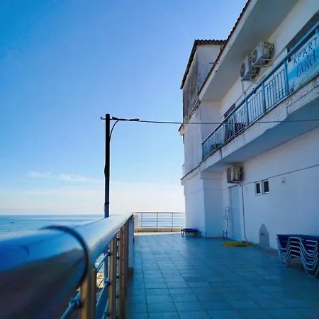Korali View شقة Paralía